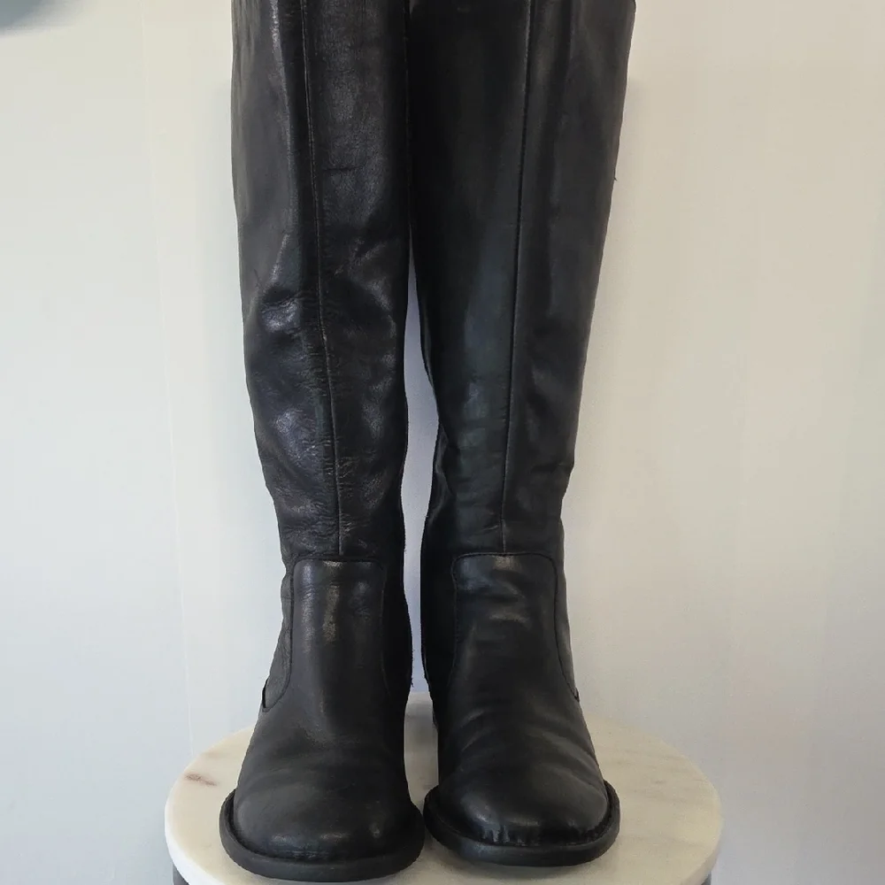 Born Black Leather Boots with Buckle Size 9